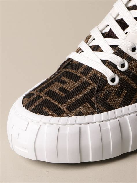 fendi sneakers uomo saldi.